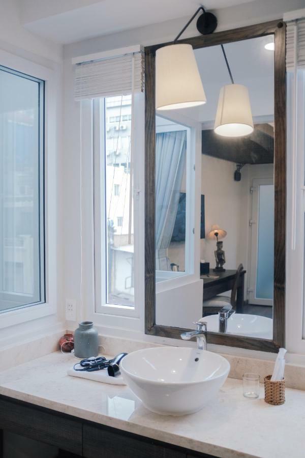 Mira Moon - Calmette Bed & Breakfast โฮจิมินห์ซิตี้ ภายนอก รูปภาพ
